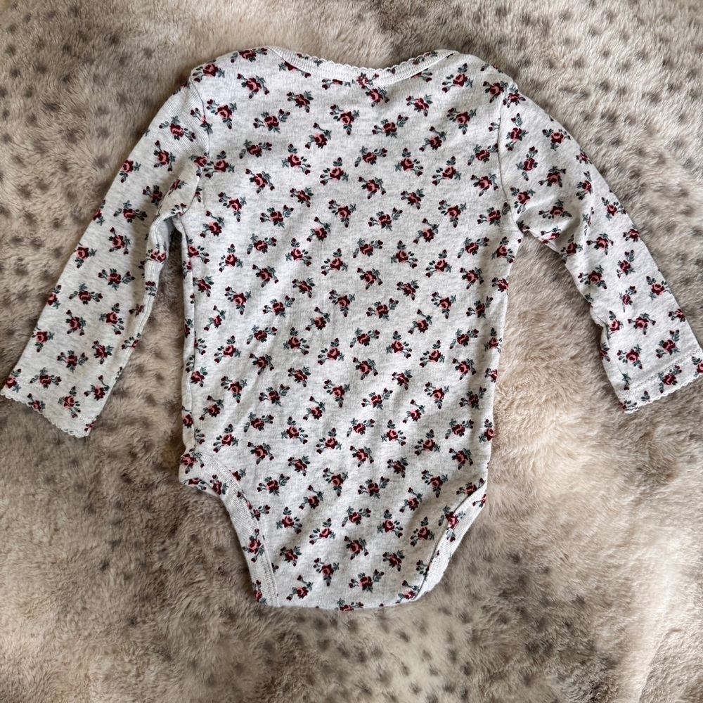 Carters Chick Pea and Cloud Island 3-6 Month Onesie Bundle - Picture 4 of 13